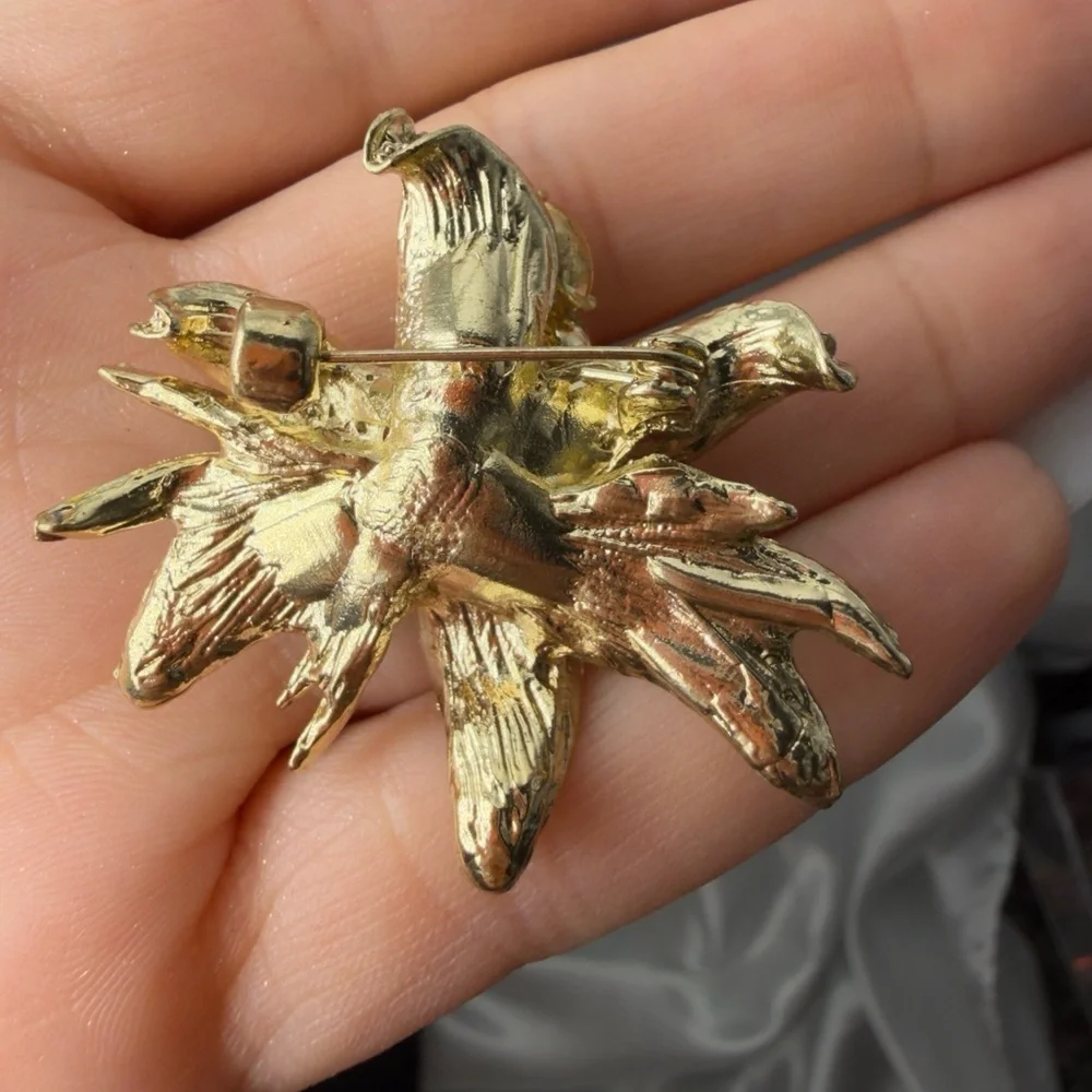 Gold and Green Floral Brooch
